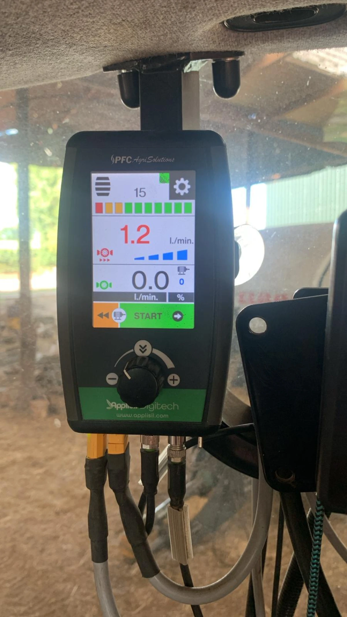 Digital Manual Applicator