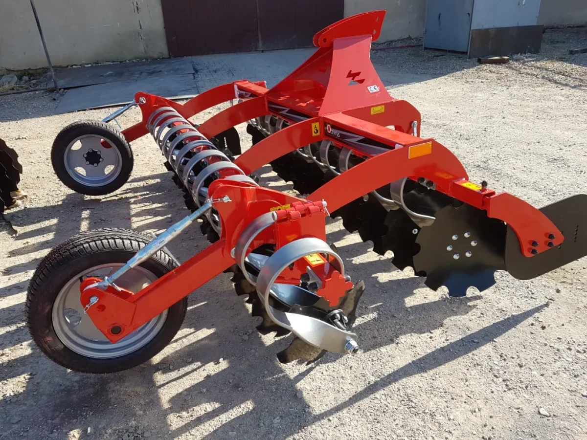 Ozyrys Front Mounted Disc Cultivator
